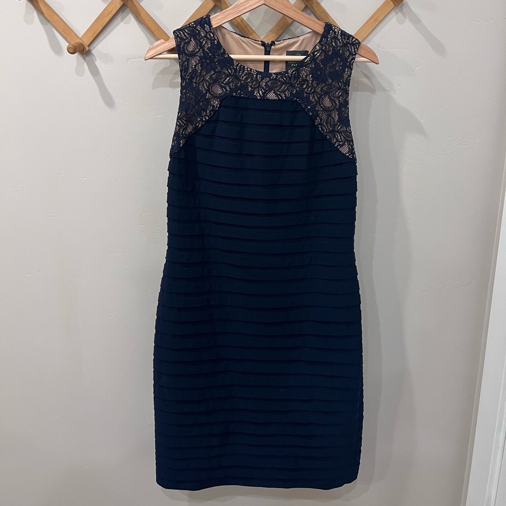 Adrianne Papell Dress Navy Sleeveless lace overlay size 10